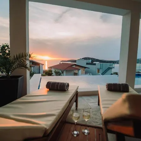 Charming Sunset View With Outdoor Pool * Rogoznica (Sibenik-Knin)