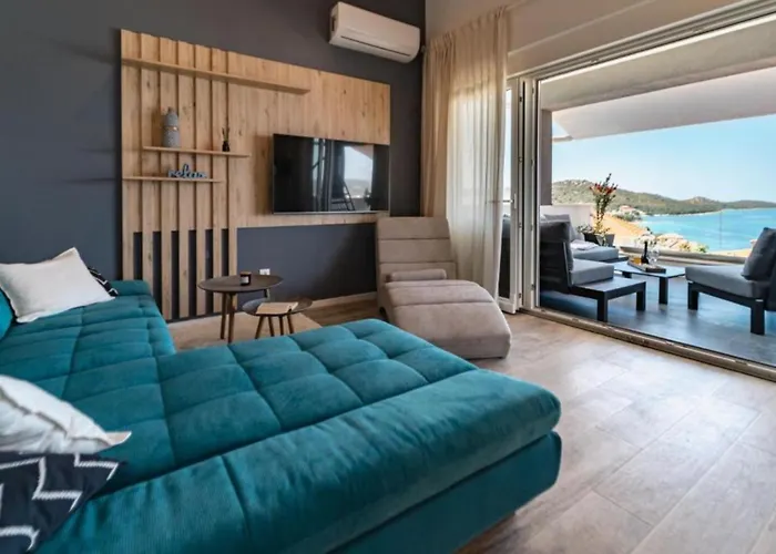 Charming Sunset View With Outdoor Pool בית נופש רוגוזניצה