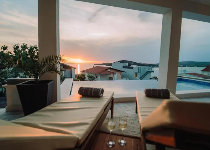 Charming Sunset View With Outdoor Pool * רוגוזניצה